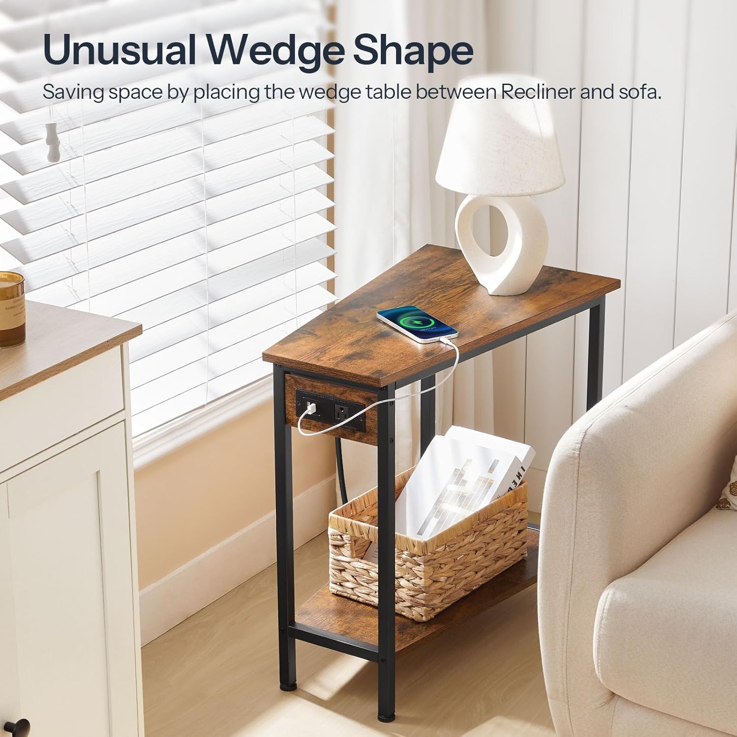 HOOBRO Wedge End Table with Charging Station