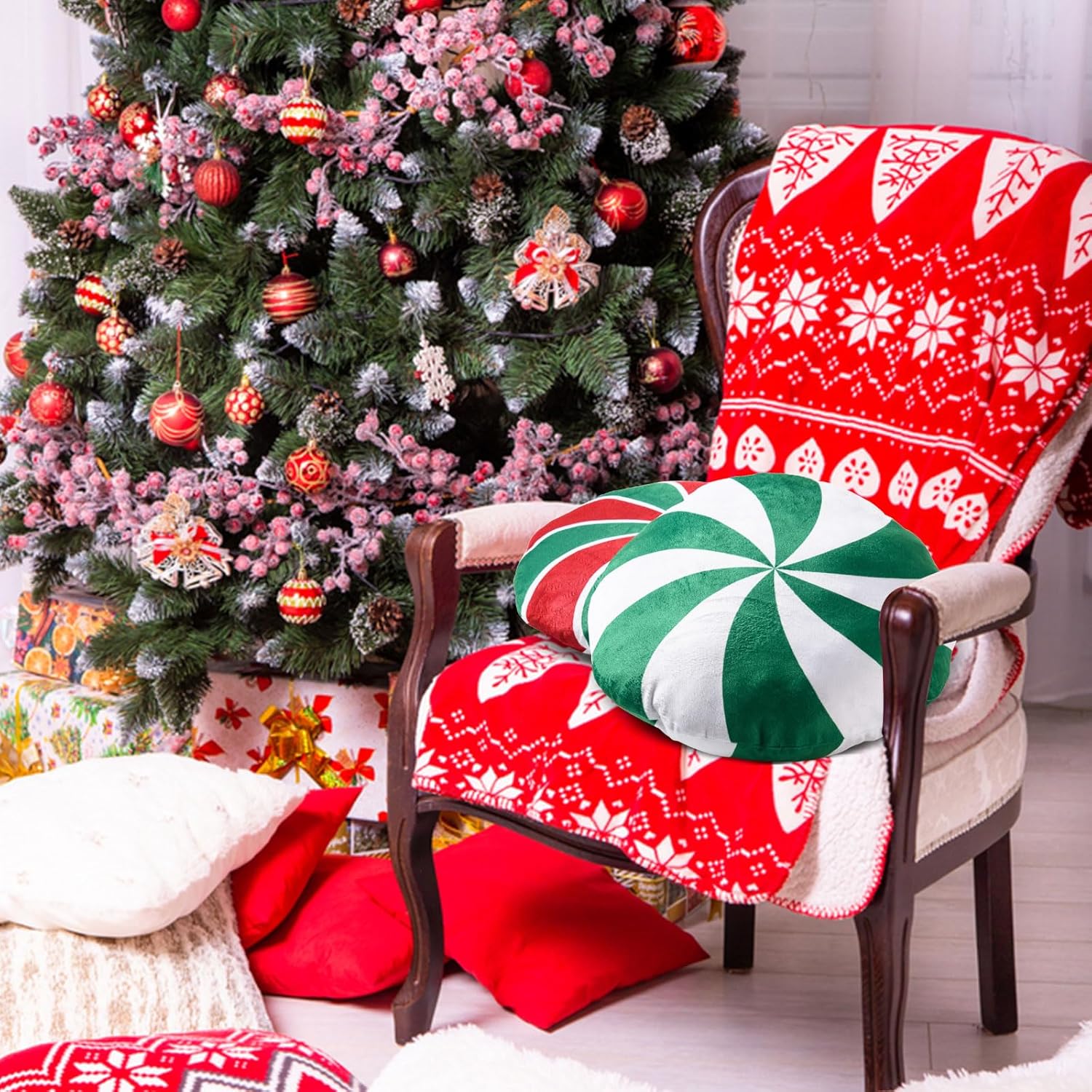 MixTeach 3 Pcs Spiral Christmas Throw Pillows