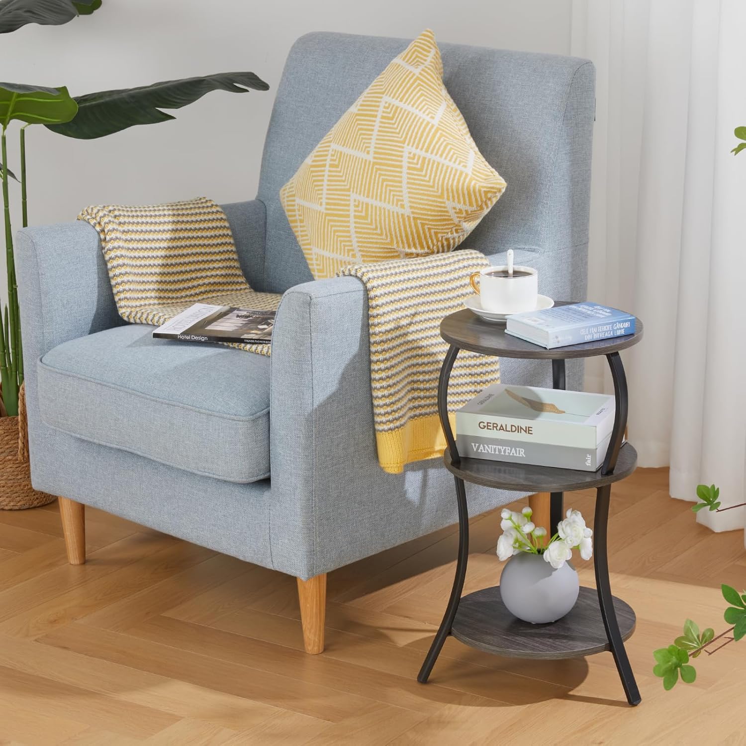 YEAKOO Vintage 3-Tier Round End Table for Small Spaces